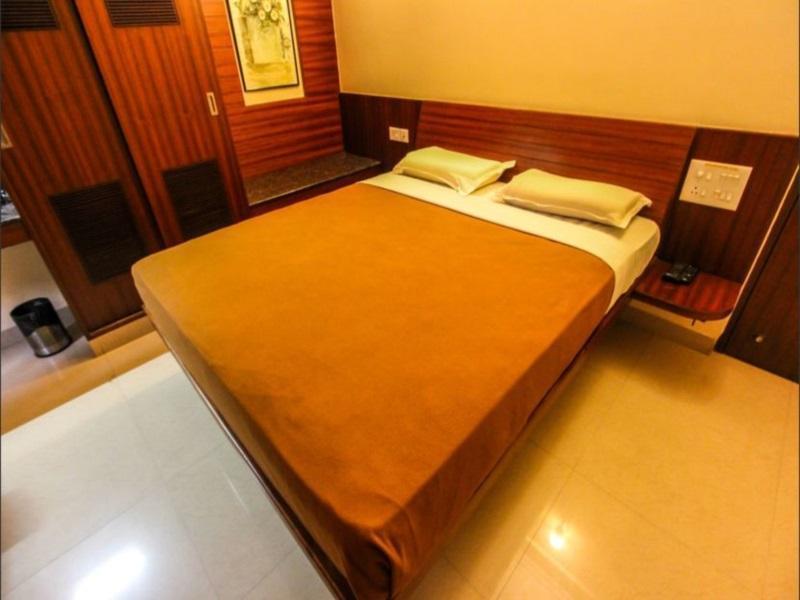 Hotel Sheetal Residencia Bangalore Exterior foto