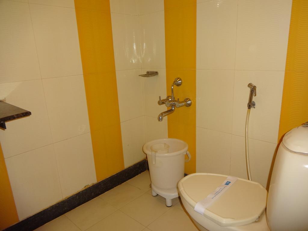 Hotel Sheetal Residencia Bangalore Exterior foto